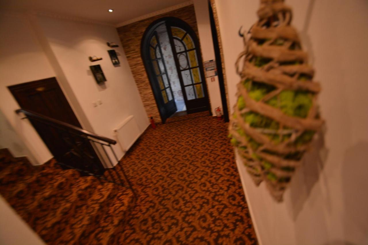 Gala - Guesthouse أرادايا المظهر الخارجي الصورة